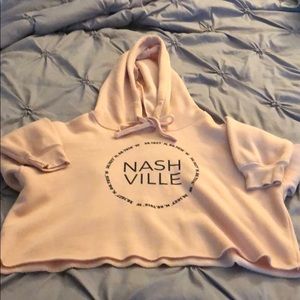 • Crop Top Nashville Sweatshirt •